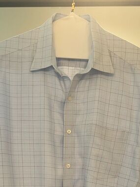 Beautiful Lighht Blue Johnston & Murphy Dress Shirt with Tobacco and Amber lines